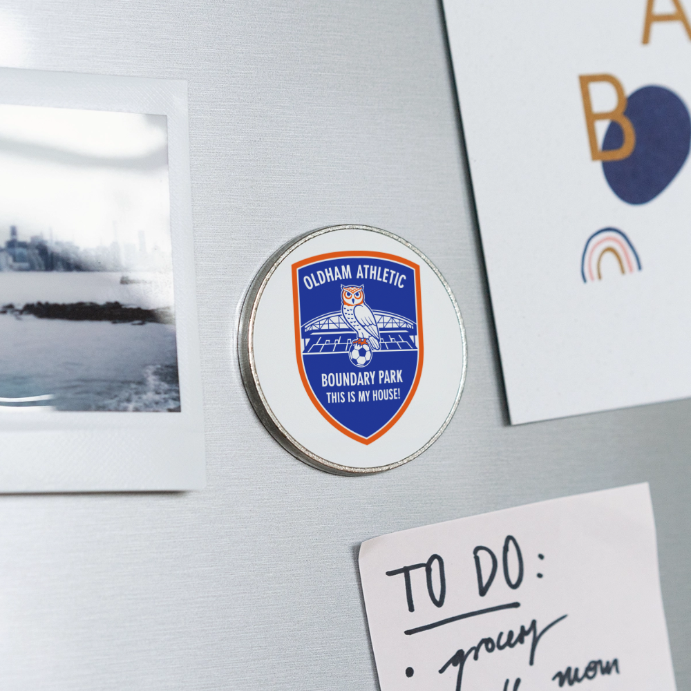 Round  fridge magnet Oldham Athletic - white